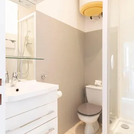 Cosy Apartment 39M2, Two Steps From Rue D'Antibes And Croisette Cannes Exterior photo