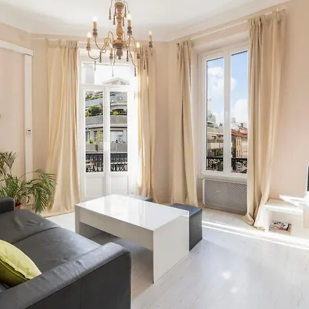 Cosy Apartment 39M2, Two Steps From Rue D'Antibes And Croisette Cannes Exterior photo